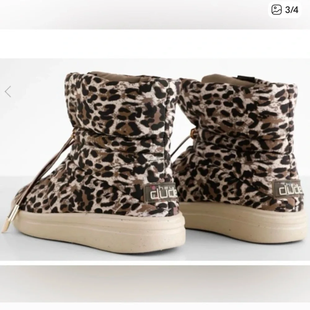Hey Dude woman’s‎ 6 Margot Eco Leopard Boots camo slipper slip on
